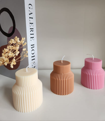 Pilier Cylindre à fines rayures