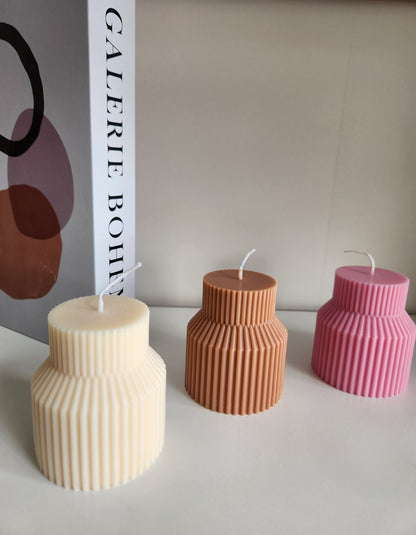 Pilier Cylindre à fines rayures